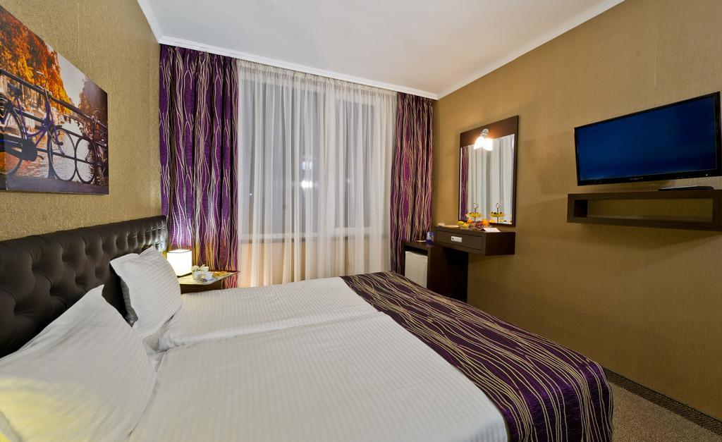 סנדנסקי Spa Hotel Spartak מראה חיצוני תמונה