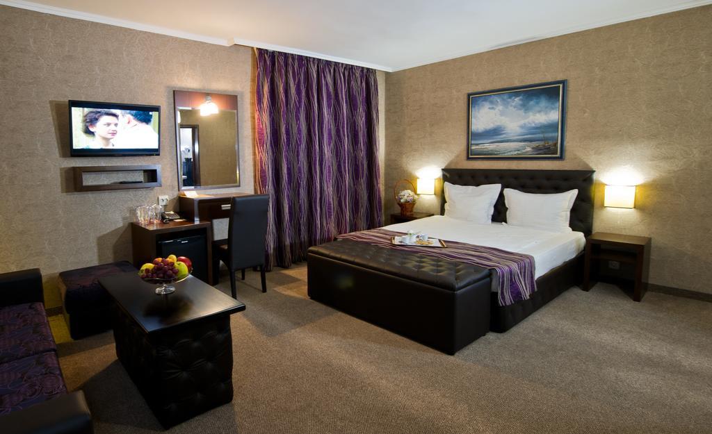 סנדנסקי Spa Hotel Spartak מראה חיצוני תמונה