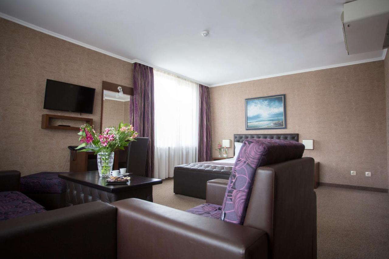 סנדנסקי Spa Hotel Spartak מראה חיצוני תמונה