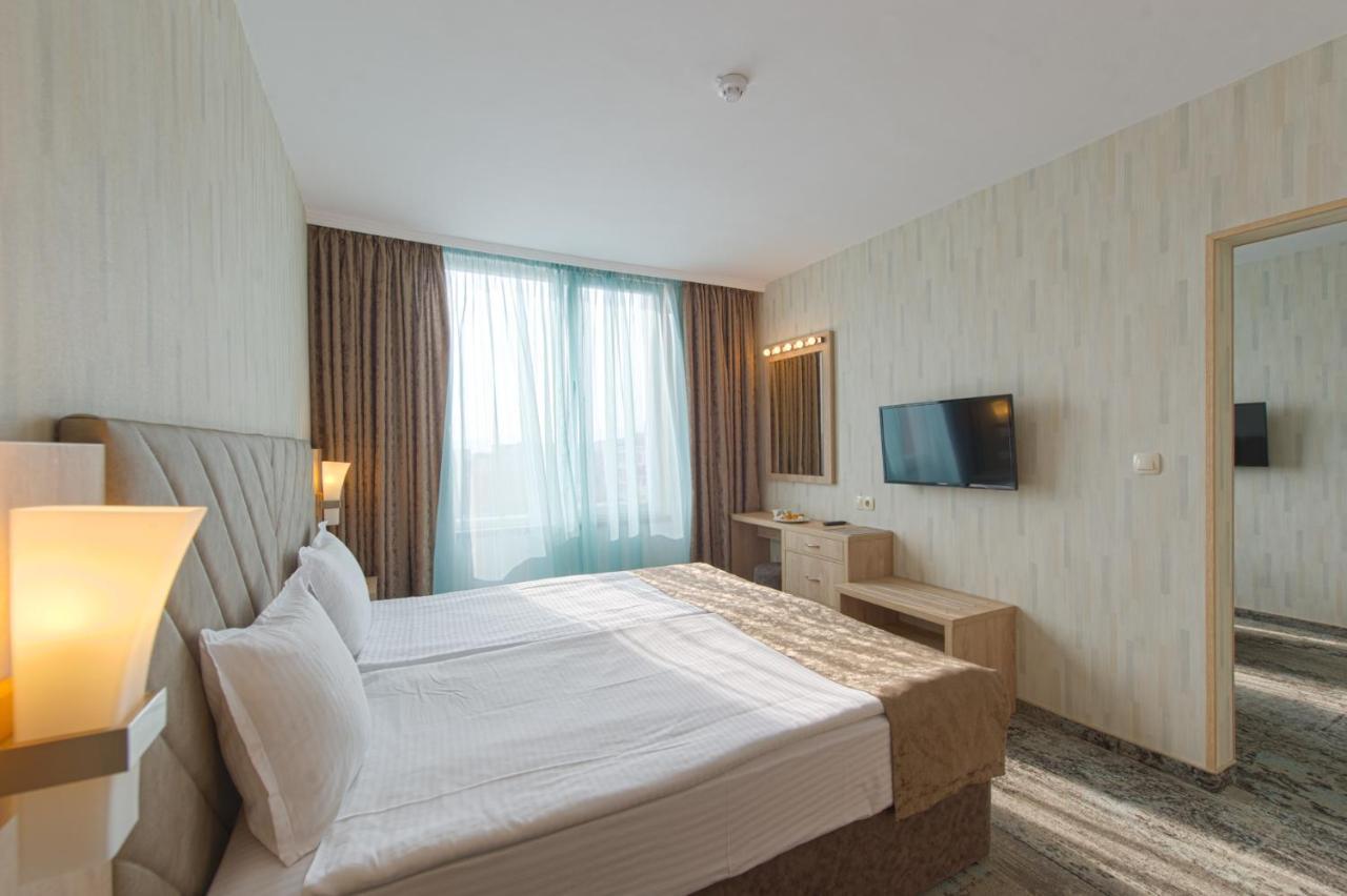סנדנסקי Spa Hotel Spartak מראה חיצוני תמונה