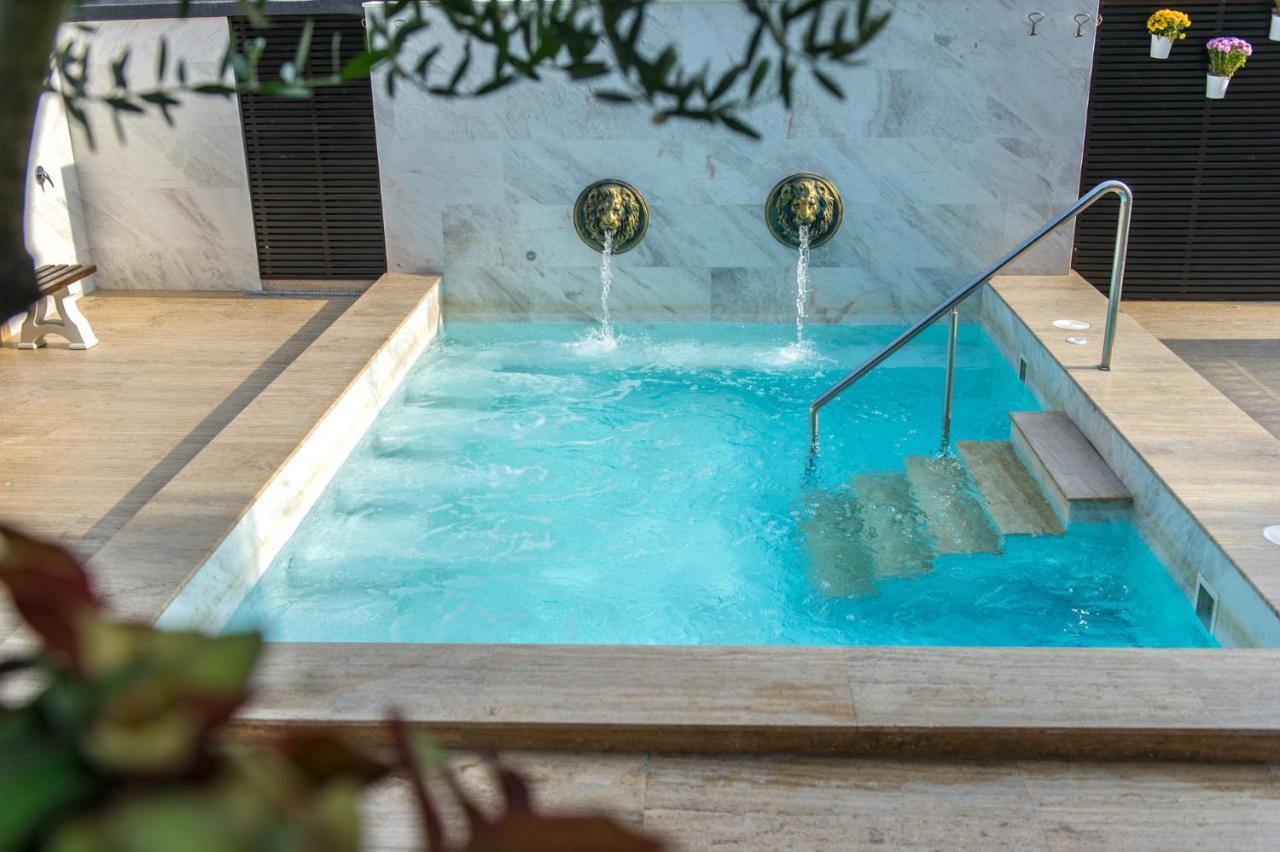 סנדנסקי Spa Hotel Spartak מראה חיצוני תמונה