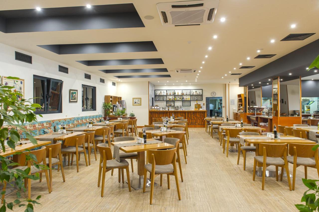 סנדנסקי Spa Hotel Spartak מראה חיצוני תמונה