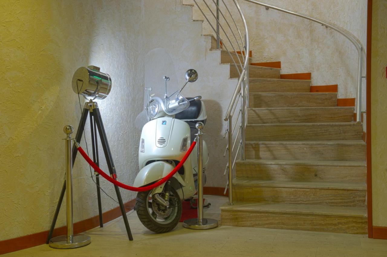 סנדנסקי Spa Hotel Spartak מראה חיצוני תמונה